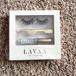 LAVAA Los Angeles Flirty Lash Set